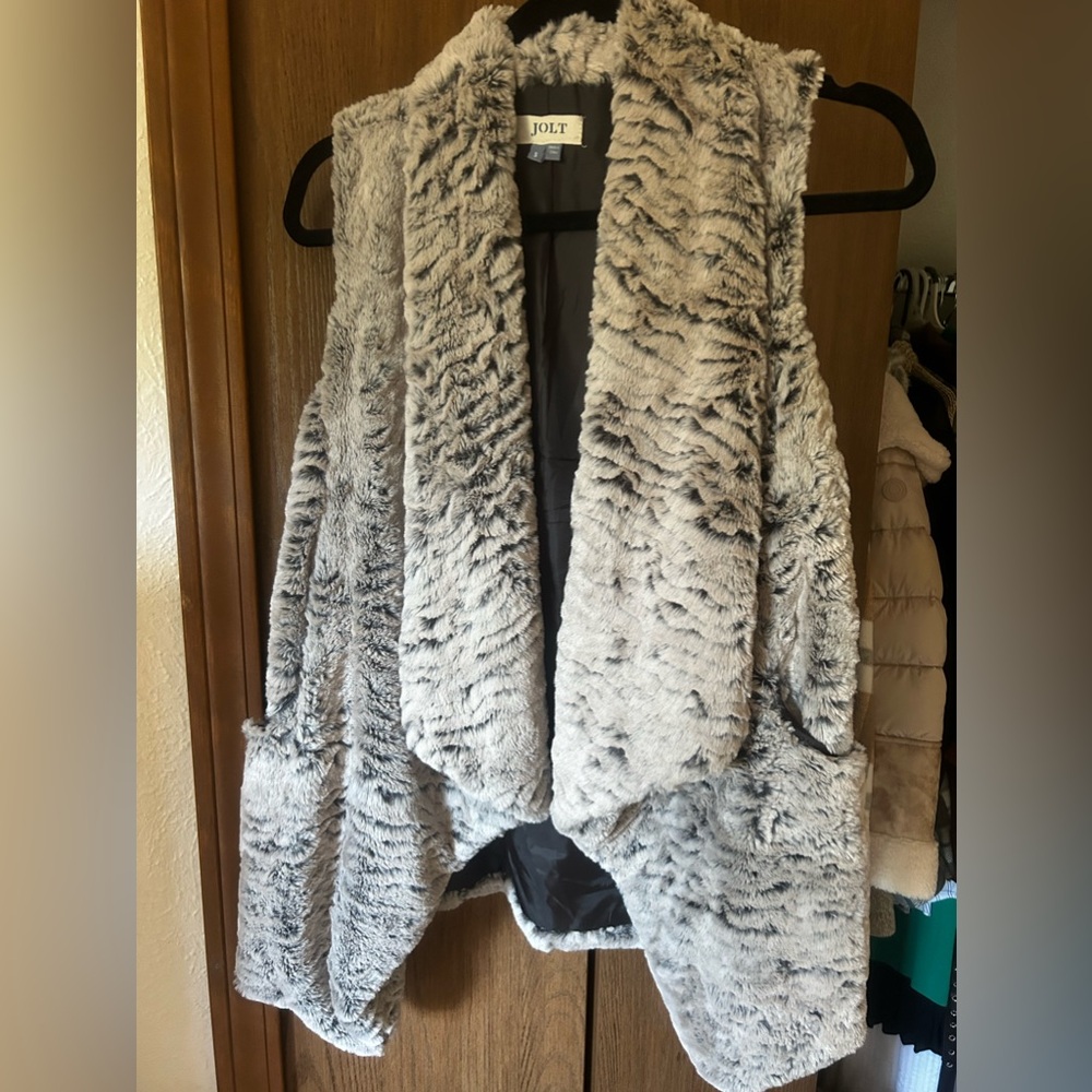 Faux fur vest